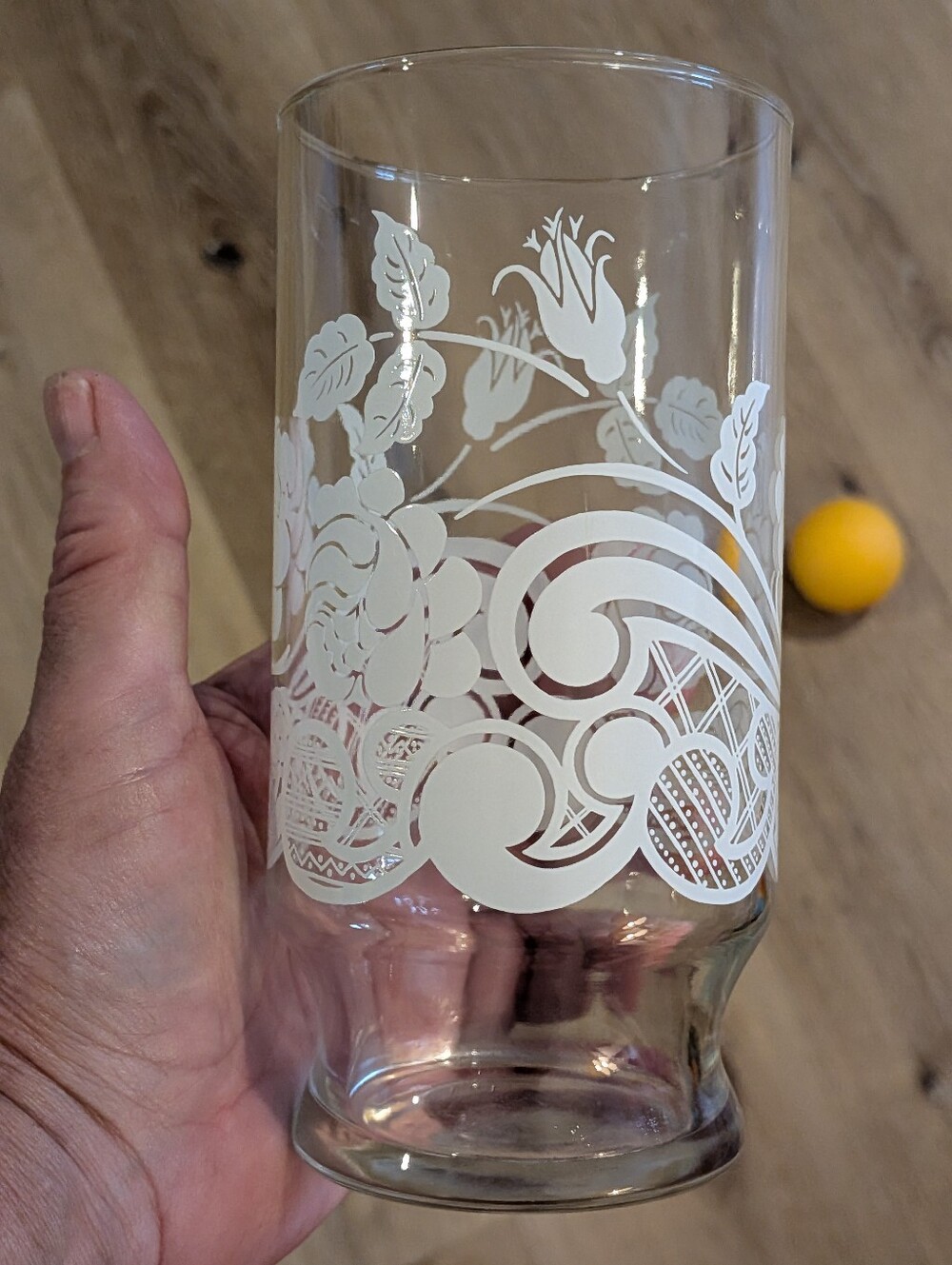 Vintage Libbey Set of 4 Etched Floral Highball Glasses with Gold Rims - Picture 3 of 8